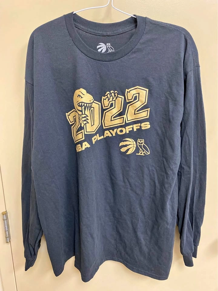 OVO Toronto Raptors 2022 NBA Playoffs Long Sleeve T-Shirt XL