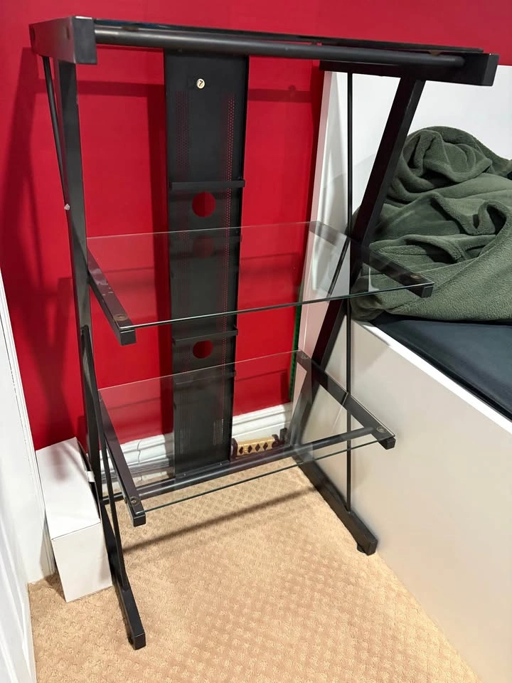 Glass shelf/ tv stand - photo 3