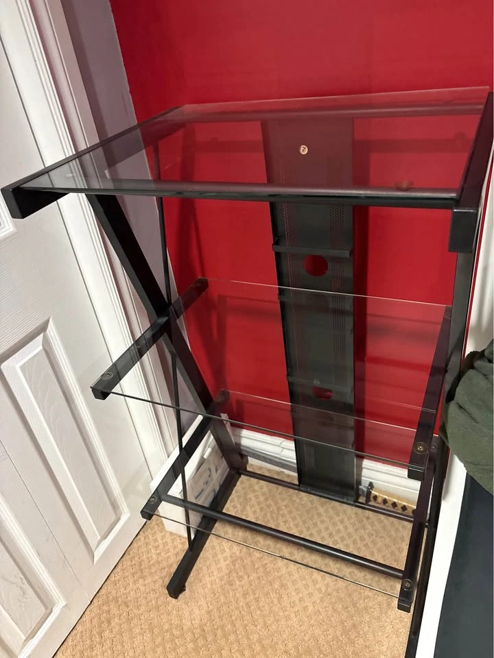 Glass shelf/ tv stand - photo 4