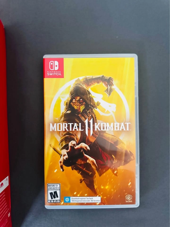 Nintendo Switch OLED White Bundle + Mortal Kombat 11 - photo 2