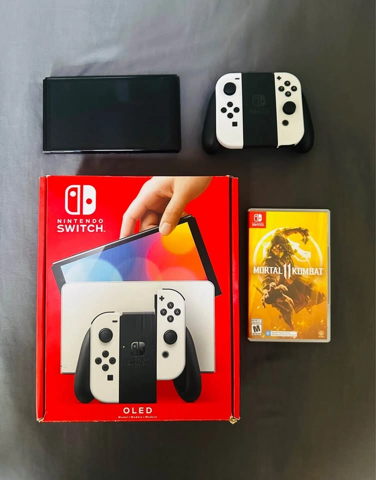 Nintendo Switch OLED White Bundle + Mortal Kombat 11 - photo 5