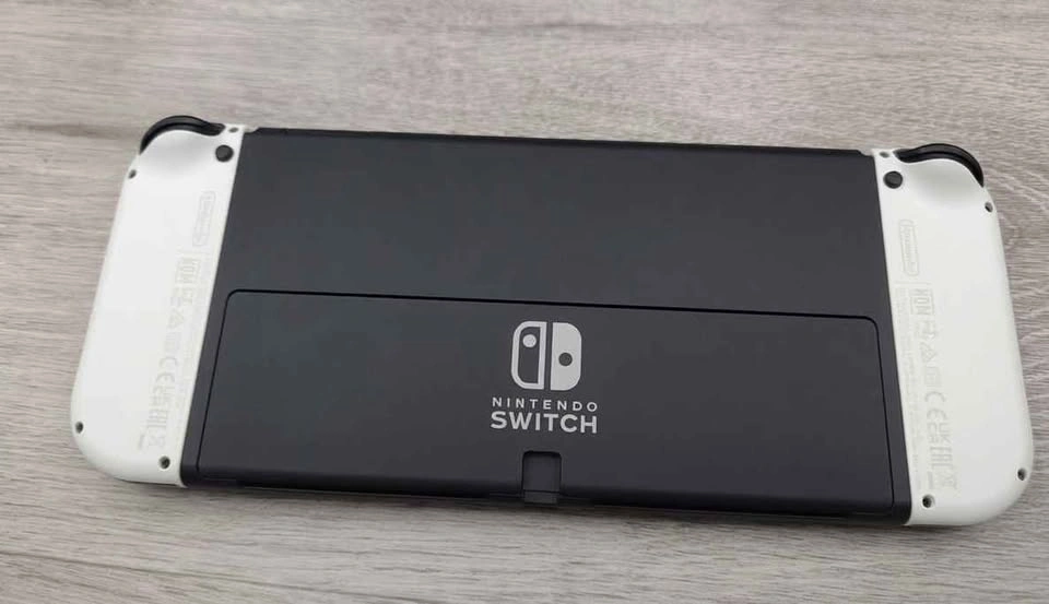 Modded Nintendo Switch OLED - photo 2