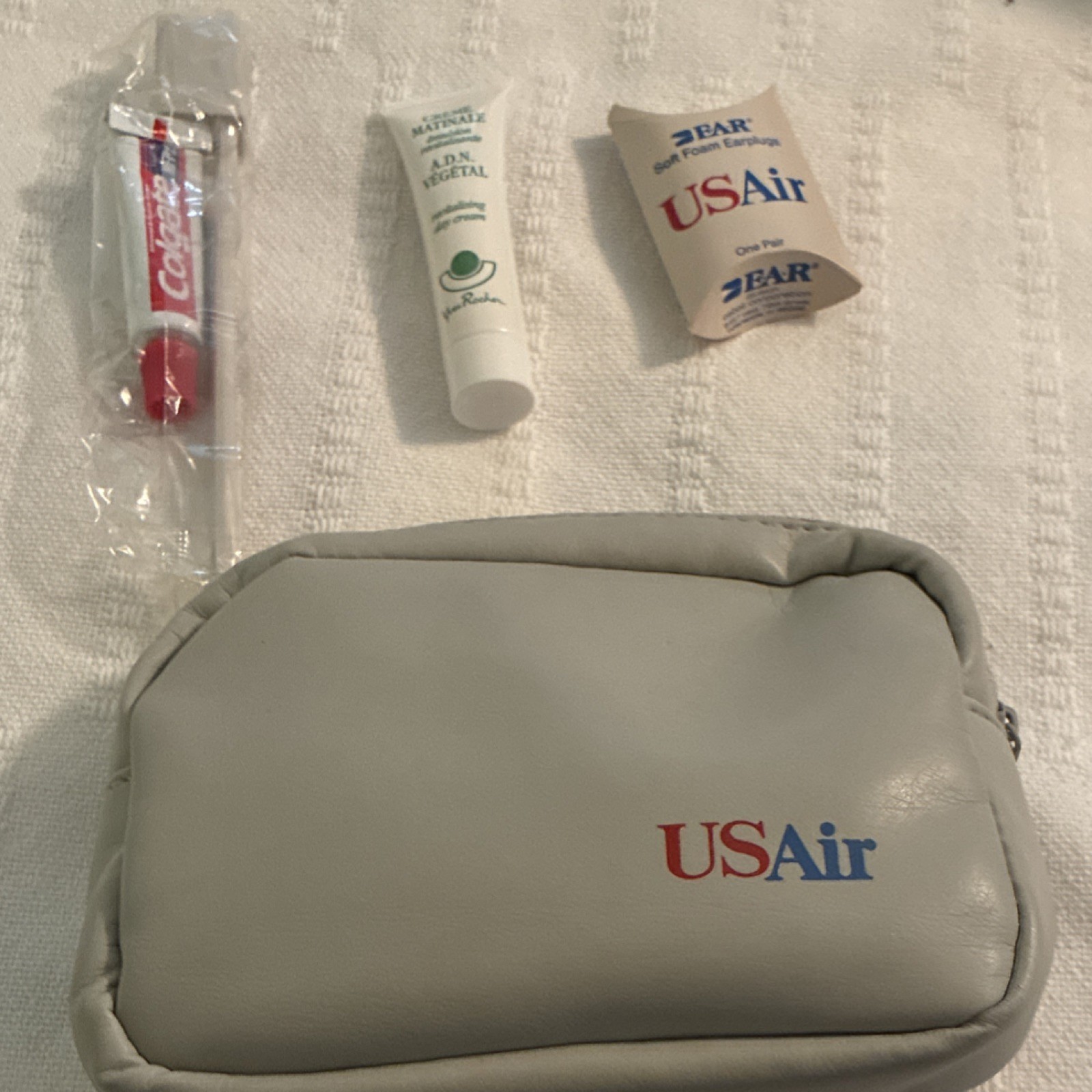 Vintage US Airways Amenity Kit Bag - photo 3