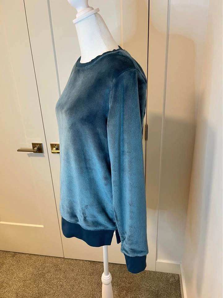 GAIAM Plush Crewneck Sweater - Teal Blue - Size S - photo 3