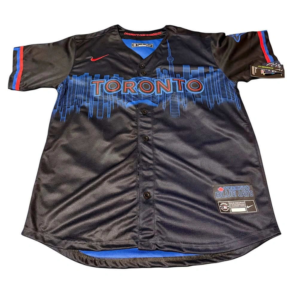 Toronto Blue Jays City Connect Jersey Men’s Large Black MLB Base