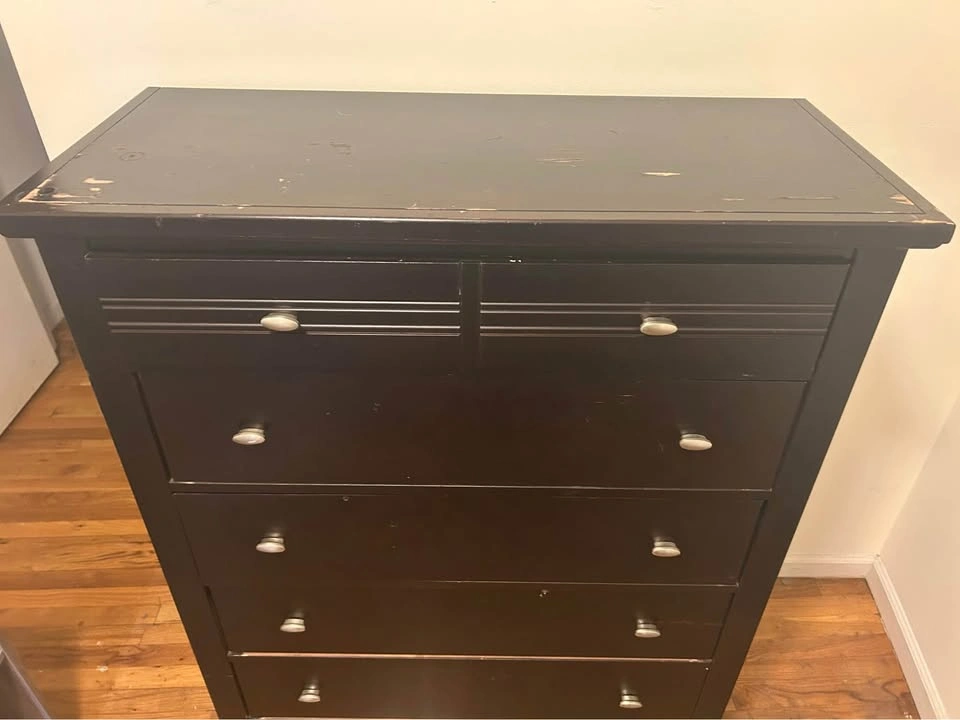 Black 5-Drawer Dresser - photo 2