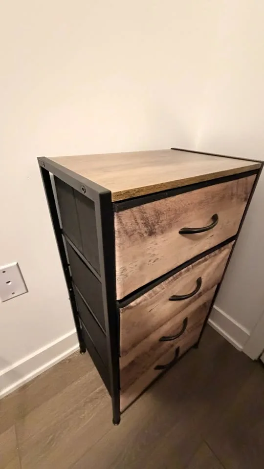 Brown Dresser for Sale - photo 2