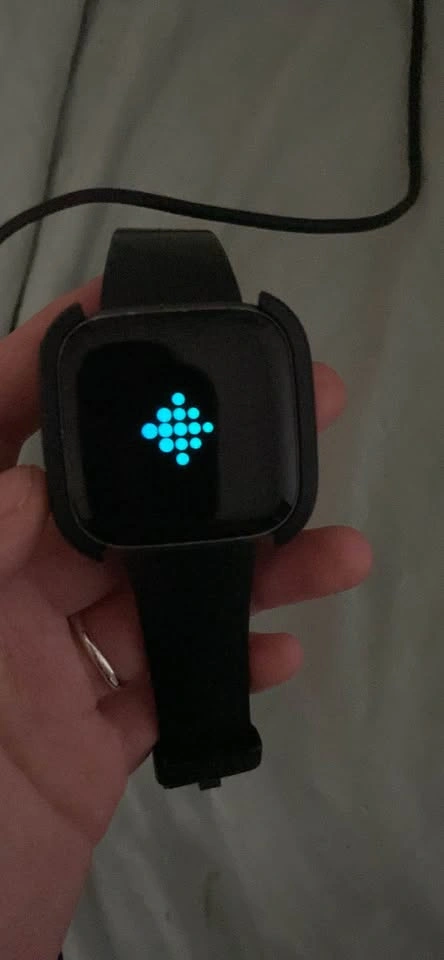 Fitbit Versa 2 Smartwatch - photo 2