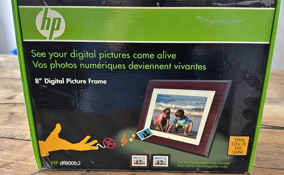 HP 8" Digital Picture Frame