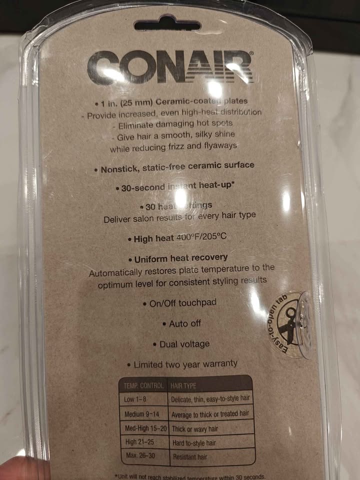 Conair 1 in ceramic flat iron - photo 3