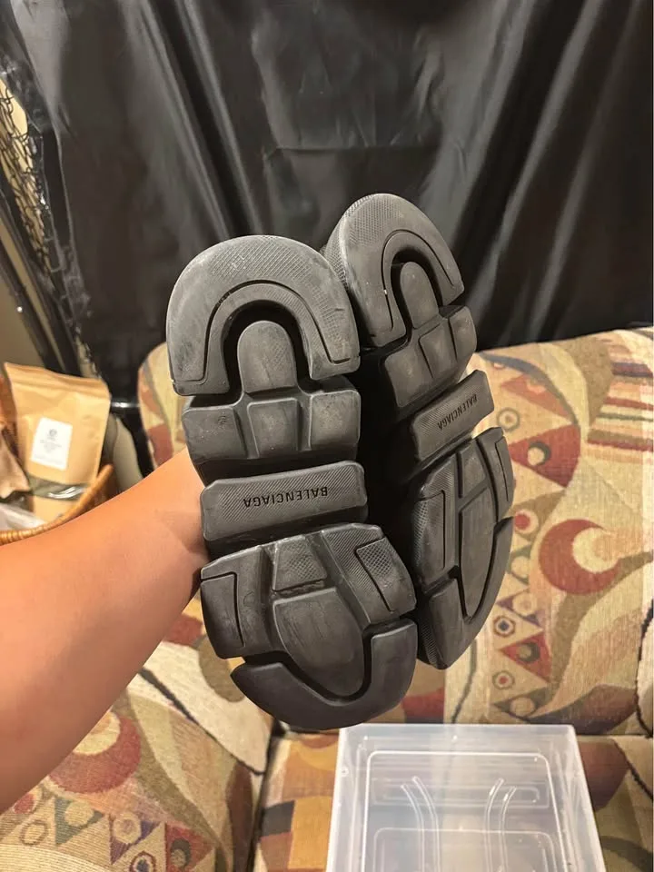Balenciaga Speed 2.0 size 10 image indicator(7)