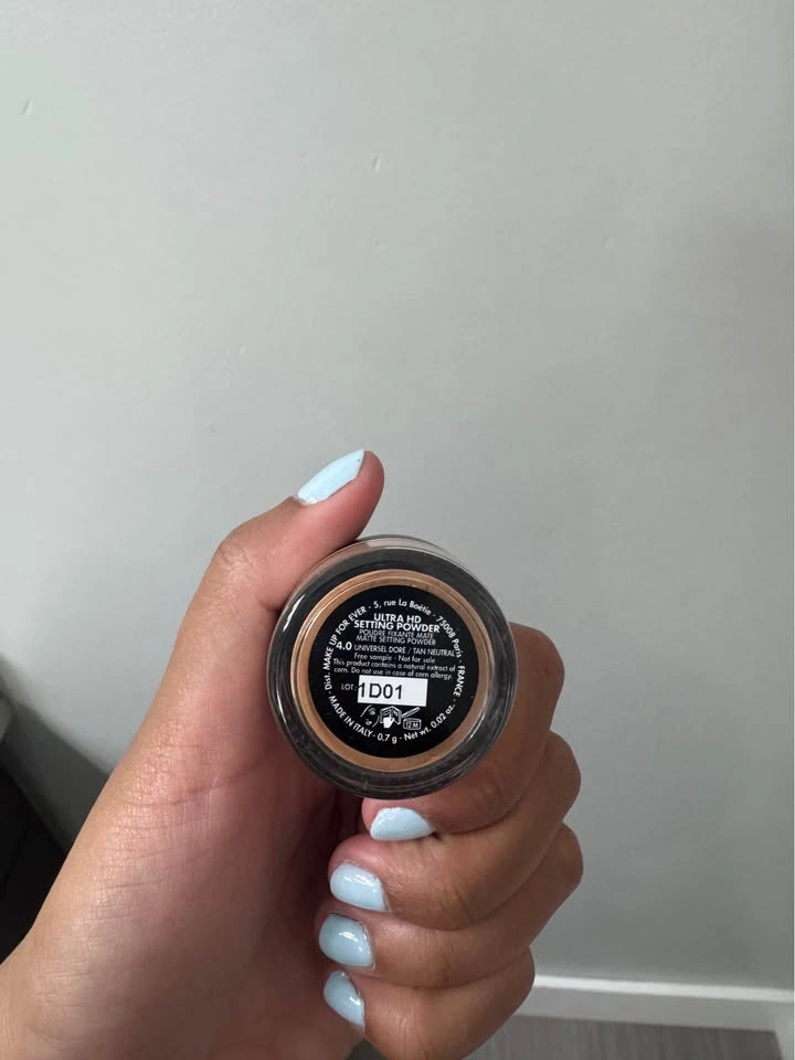 Makeup Forever Loose Powder - photo 2