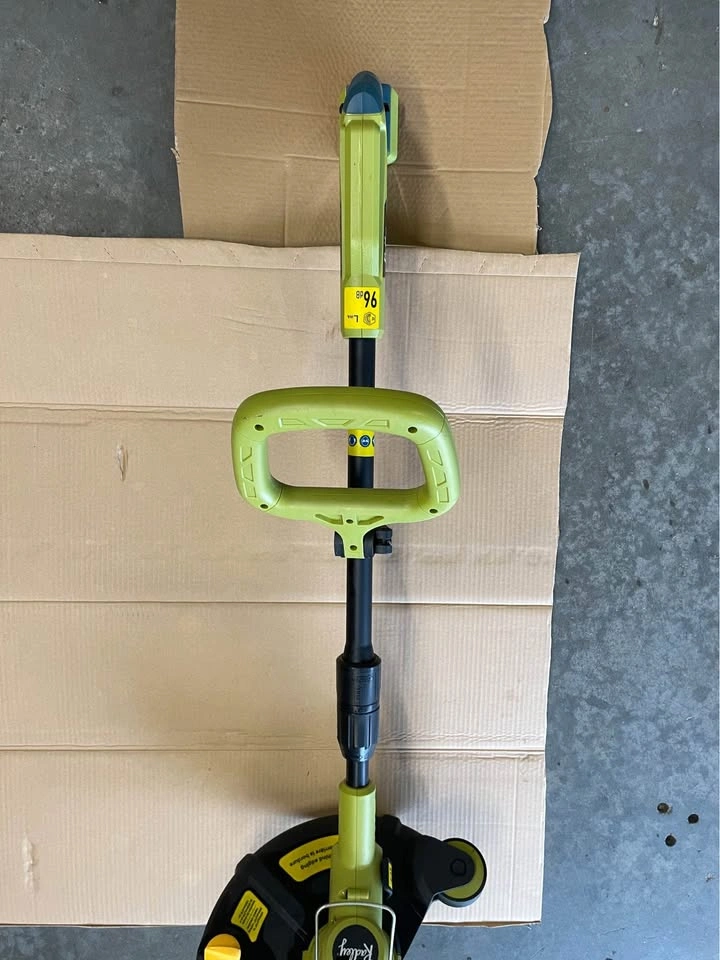Radley Grass Trimmer and Lawn Edger - photo 2