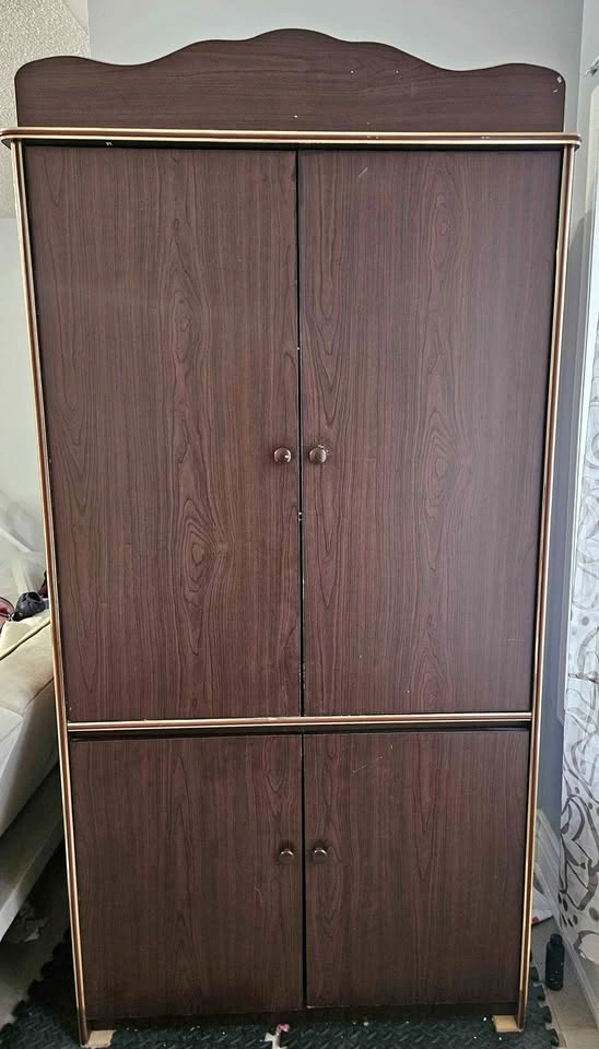 Wooden cabinet - Moving sale, must go before May 8!