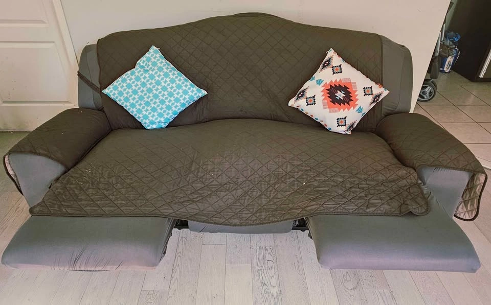 Moving Sale! Furniture & Elliptical - Must Go By May 10! - photo 4