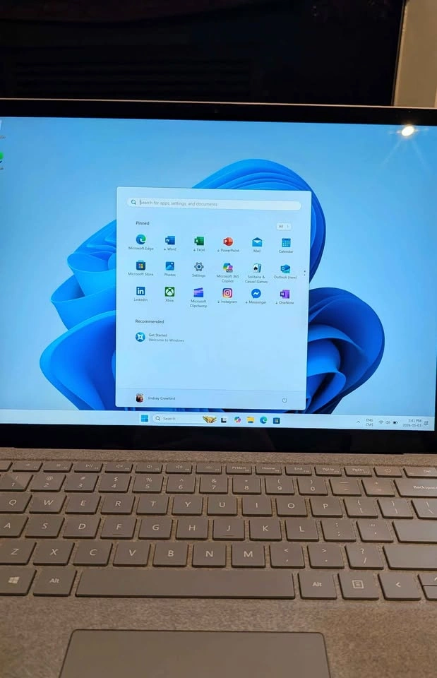 Microsoft Surface Laptop 2 - 13.5" Touchscreen - Windows 11 - photo 5