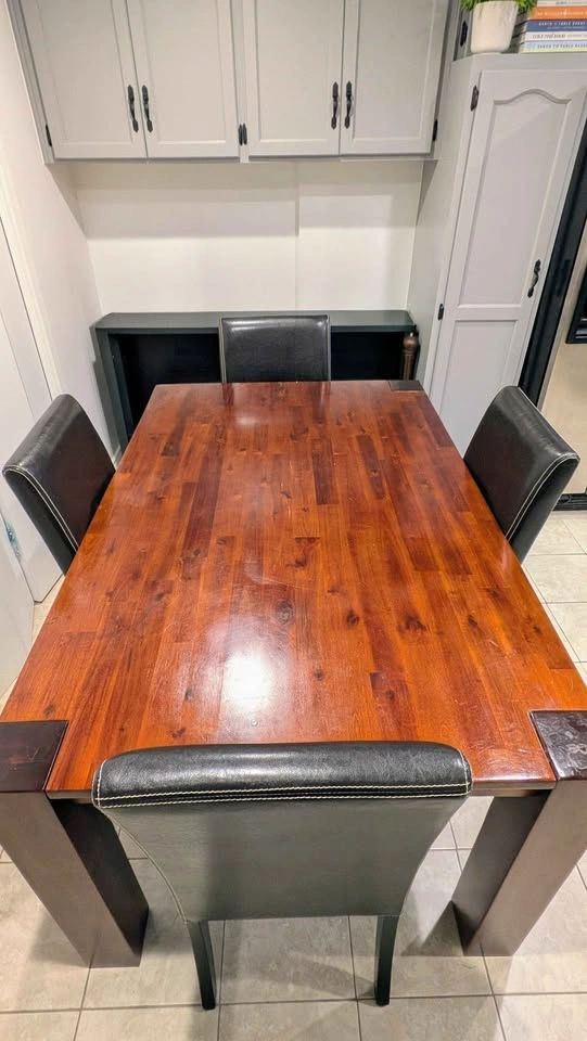 Solid Wood Dining Set - Table & 4 Leather Chairs - photo 2