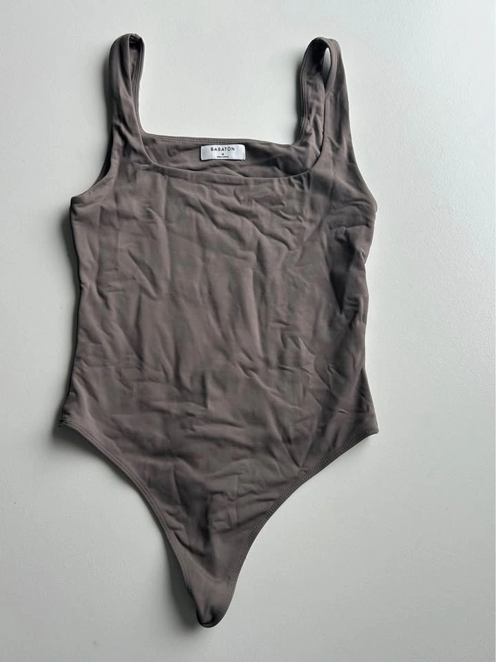 Babaton Contour Taupe Bodysuit Medium - photo 2