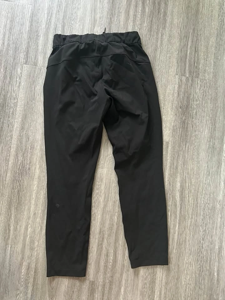 Lululemon On the Fly Pant Size 4 - Luxtreme 27" inseam - photo 3