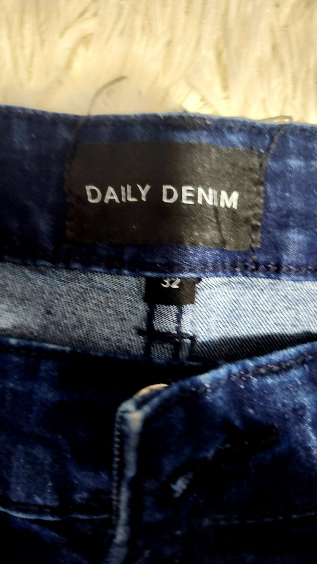 Denim Jeans (WLKN) – Size 32 – like new - photo 3