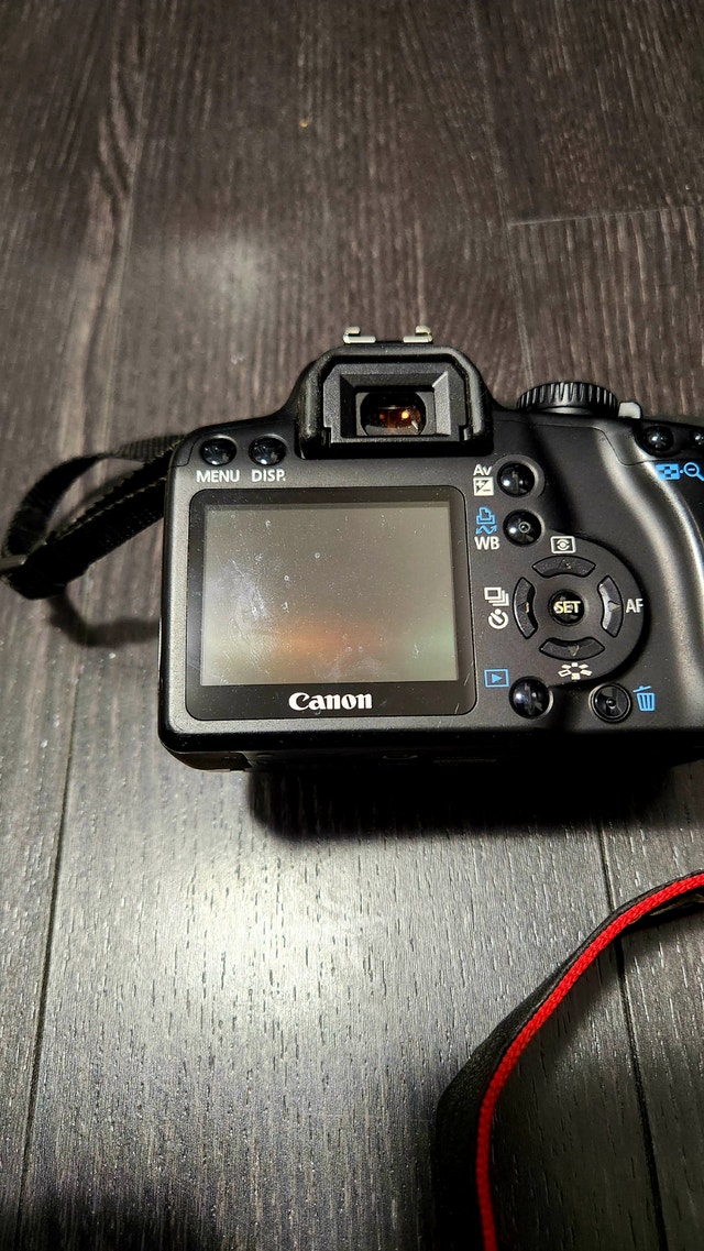 CANON REBEL XS (DSLR) - photo 3
