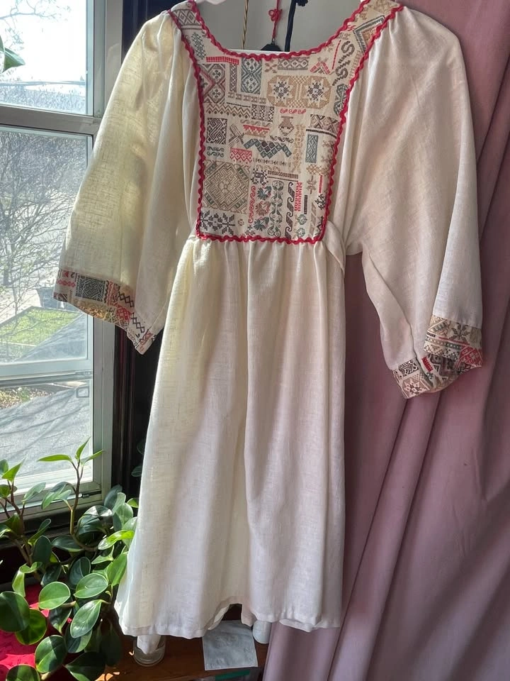 White Linen Patterned Dress, small - photo 2