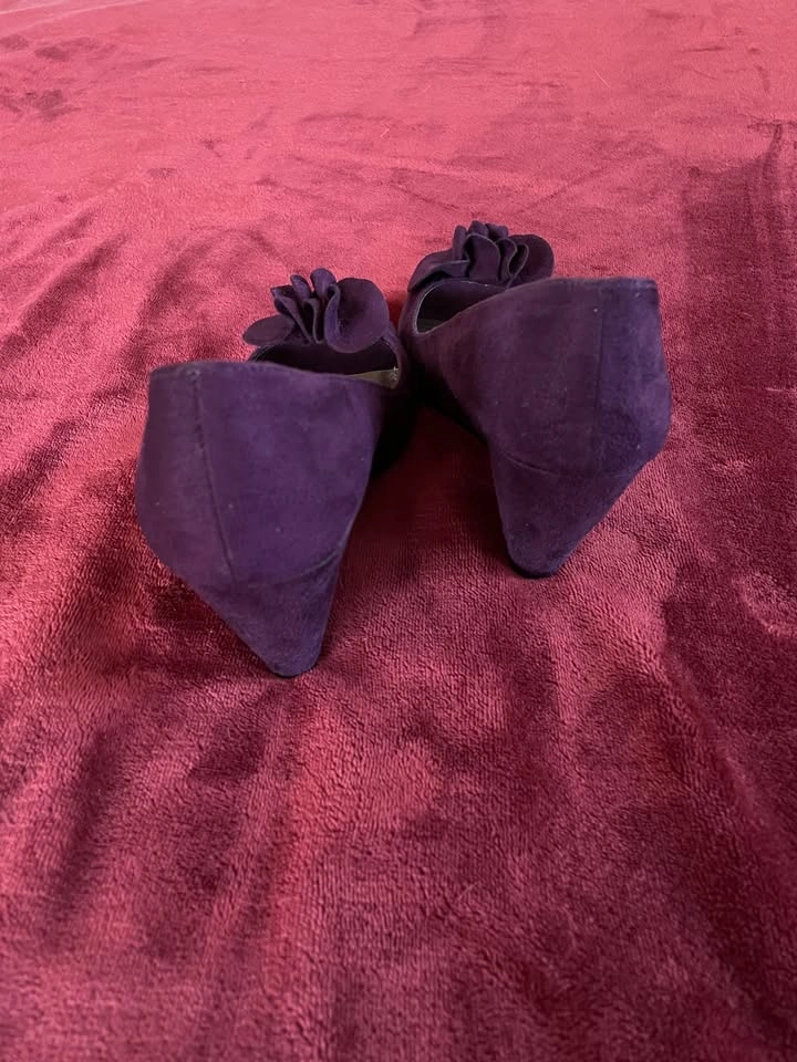 Purple Wedge Heels, size 7.5 - photo 4