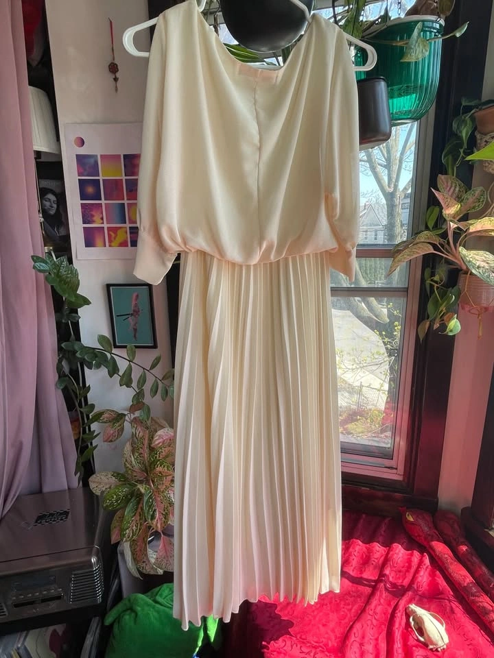 Cream White Dress, S/M - photo 2