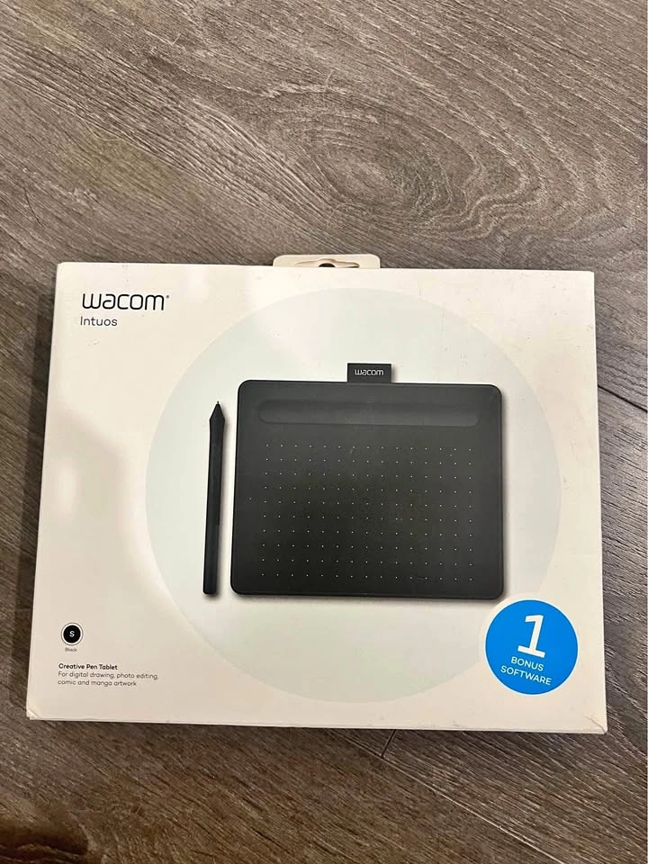Wacom Intuos S Creative Pen Tablet (with Pen + Box)