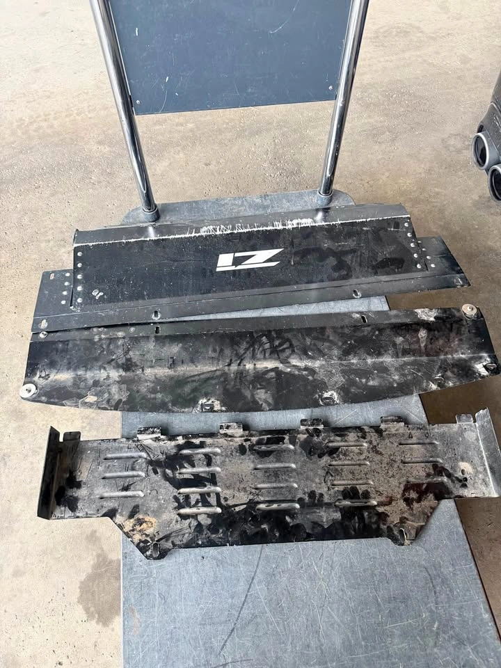 Z1 Aluminum under tray
