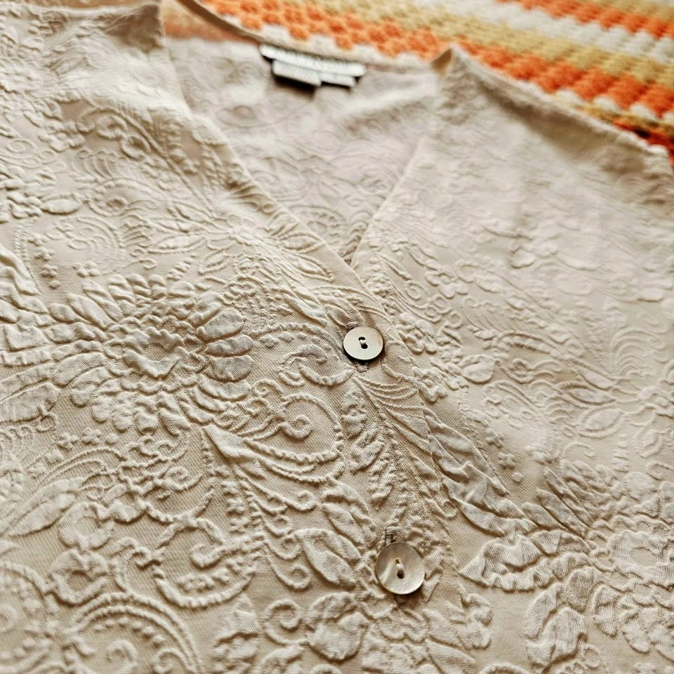 Vintage 100% Silk Floral Jacquard Ann Taylor Vest Sleeveless Top