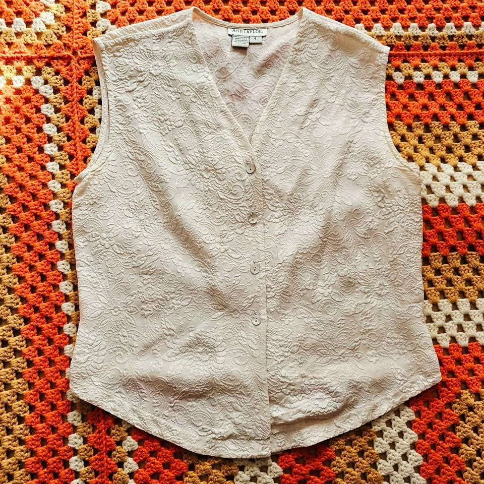 Vintage 100% Silk Floral Jacquard Ann Taylor Vest Sleeveless Top - photo 2