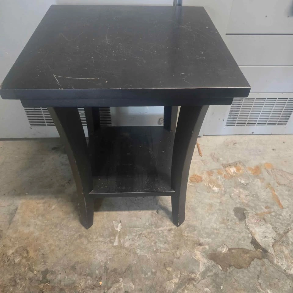Side Table - photo 2