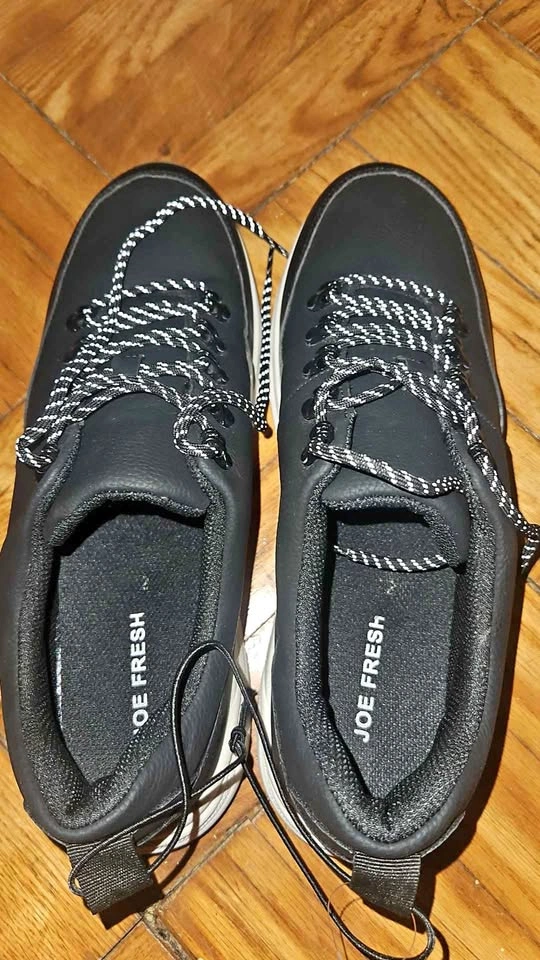 Joe Fresh Men’s Shoes – Size 10.5