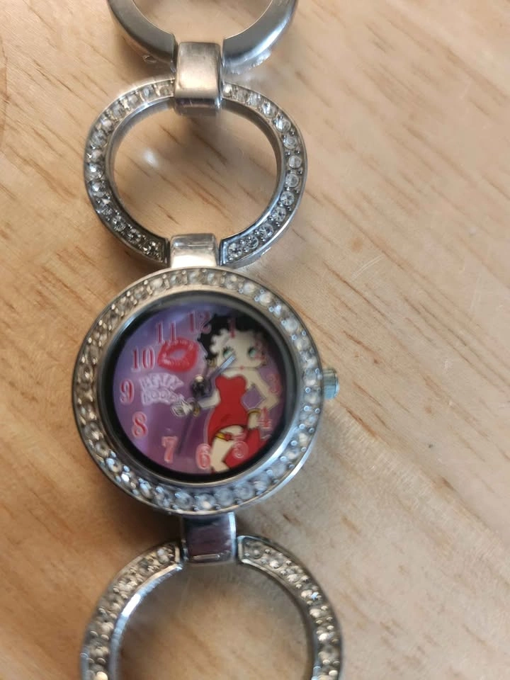Betty Boop Rhinestone Bracelet Watch - photo 2