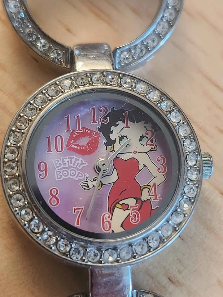 Betty Boop Rhinestone Bracelet Watch - photo 3