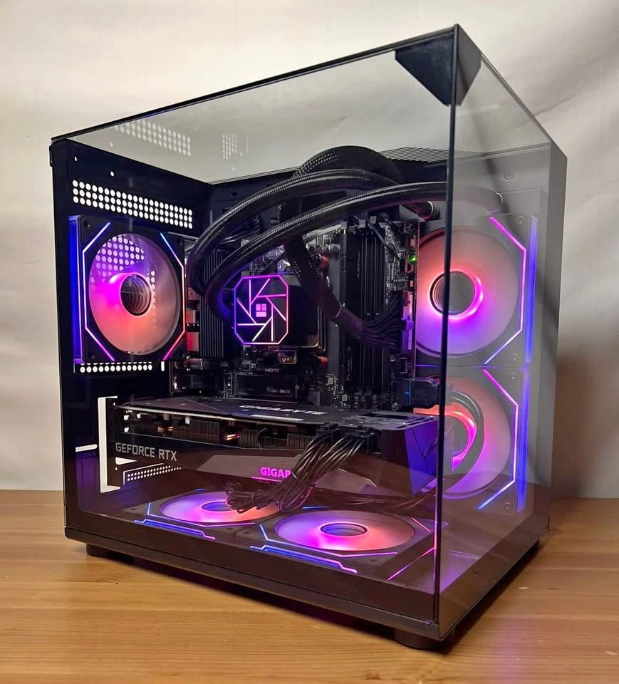 Custom Gaming PC | RTX 3070 | R5 7500X3D | Windows 11