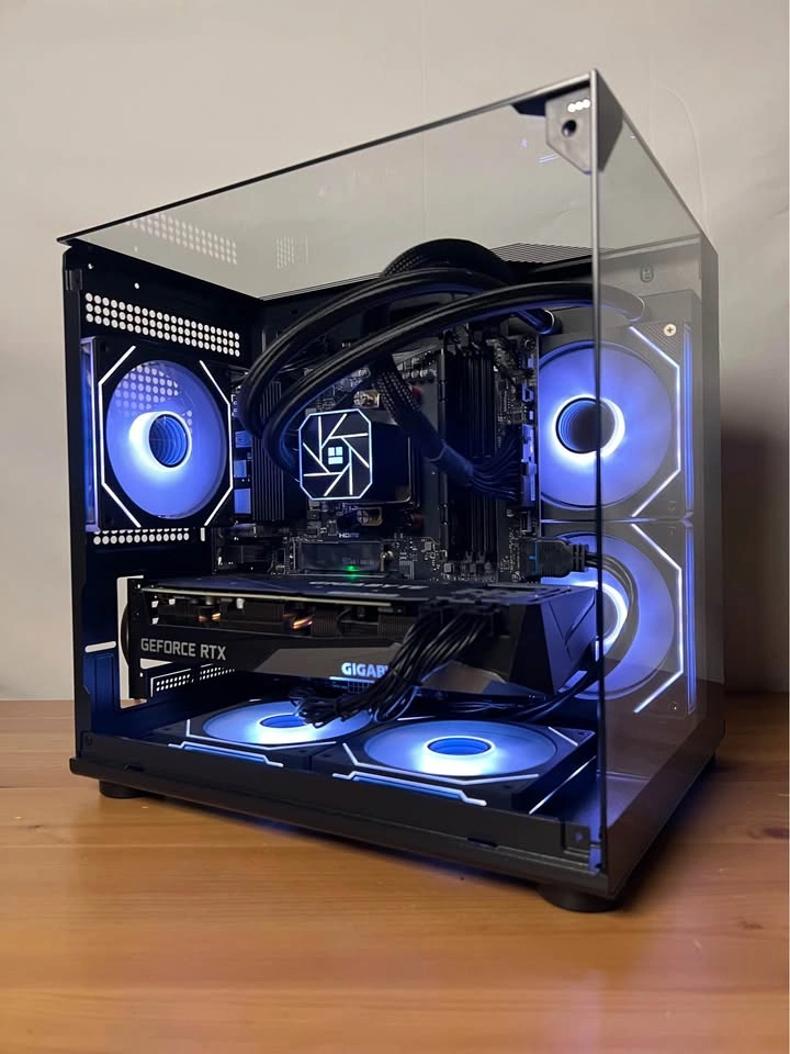Custom Gaming PC | RTX 3070 | R5 7500X3D | Windows 11 - photo 2