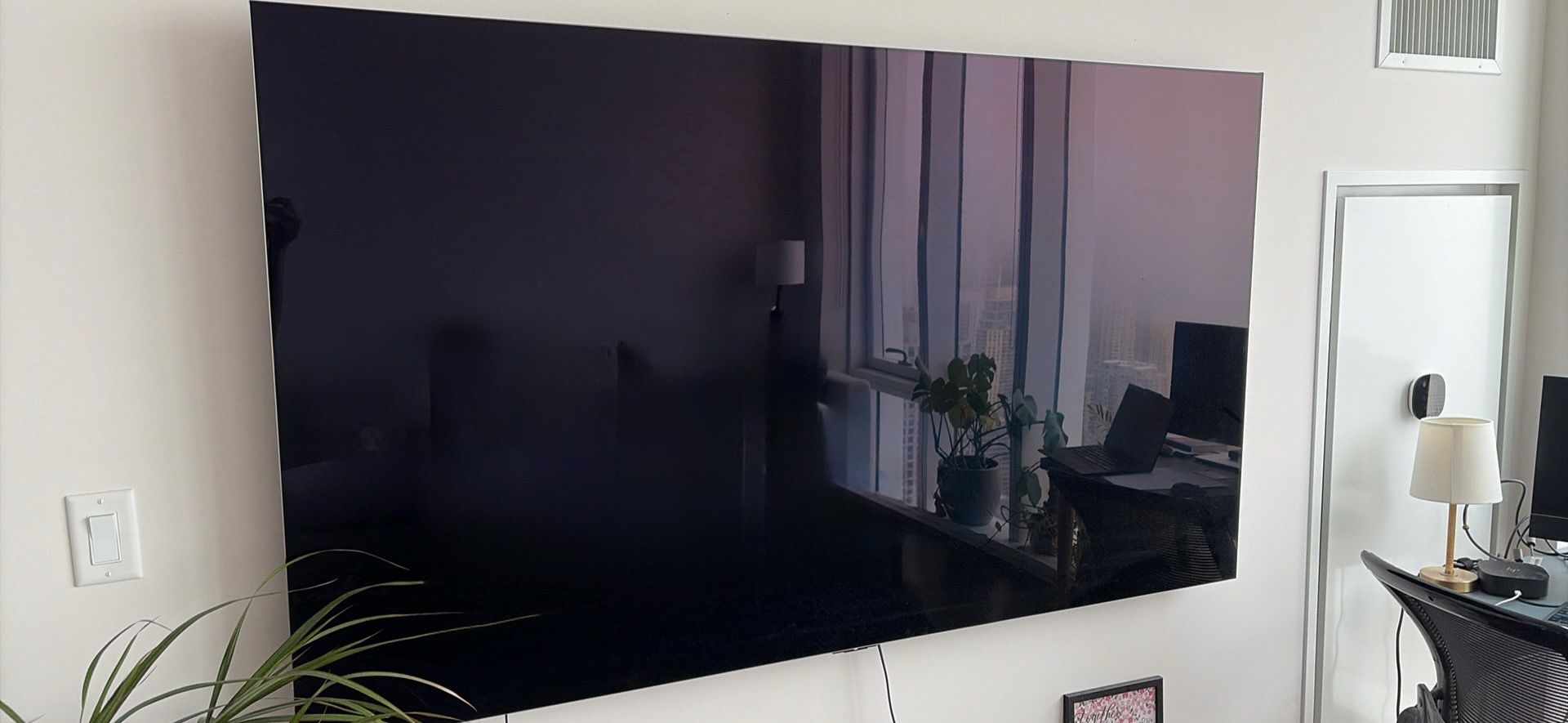LG 77" C3 Series OLED 4K Smart TV (2023) w/ Wall Mount - photo 2