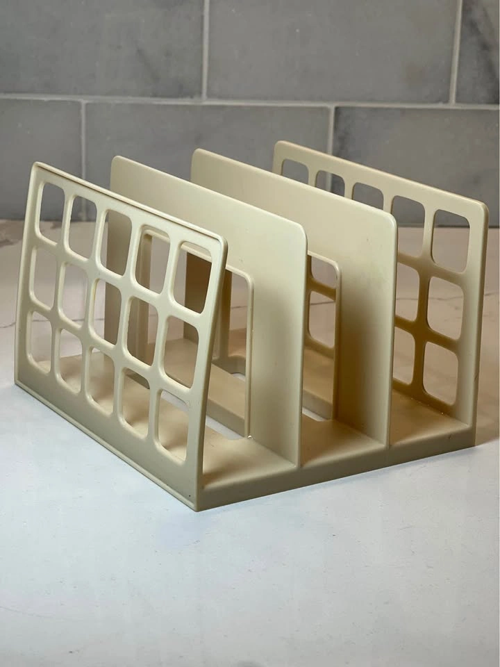 Vintage Almond Plastic Oxford DecoSorter Desk Organizer - photo 3