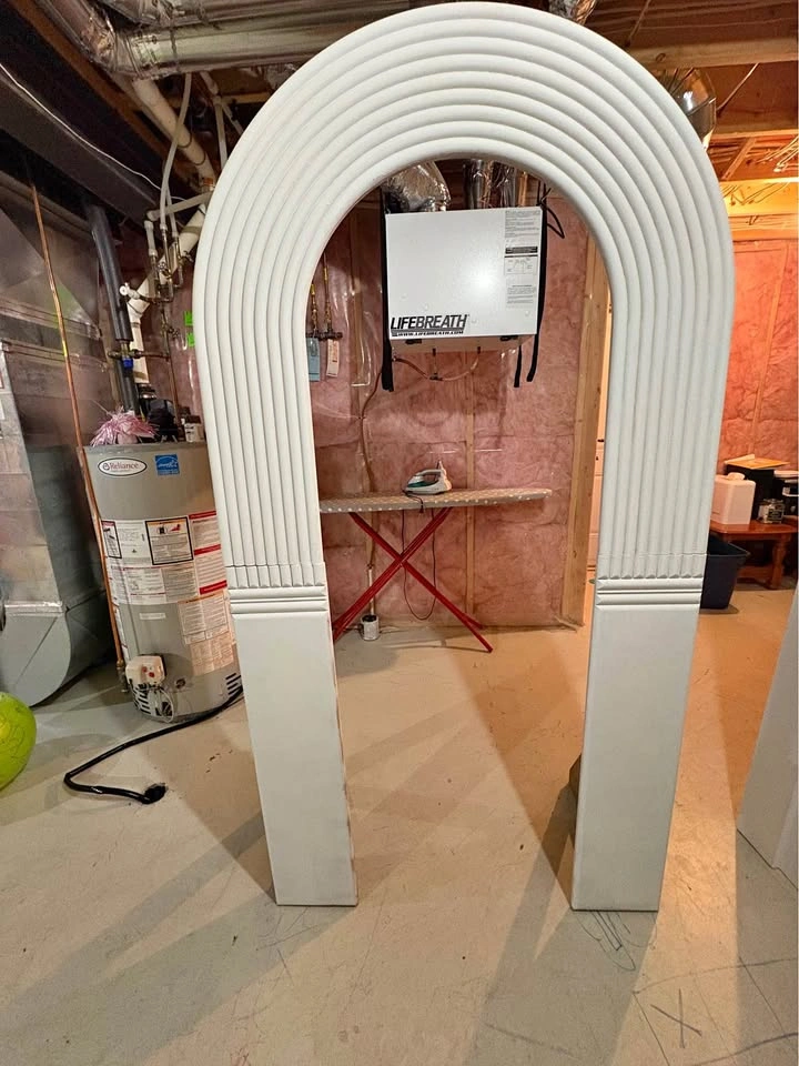 Hollow ripple background arch for rent