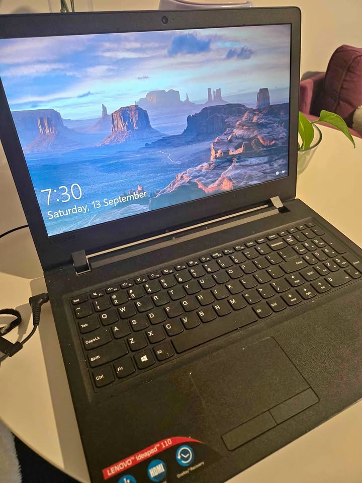EUC Lenovo IdeaPad 110-151SK 15.6" Windows 10 Laptop
