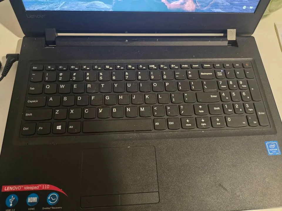 EUC Lenovo IdeaPad 110-151SK 15.6" Windows 10 Laptop image indicator(3)