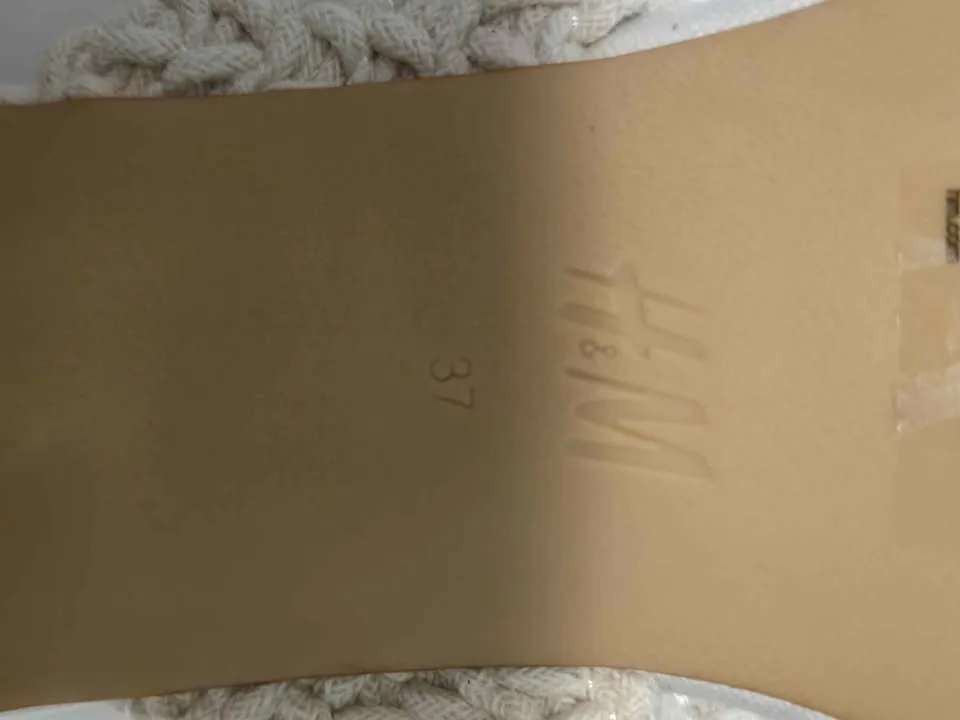 MINT H & M Summer Dress Sandals - Size 7 image indicator(4)