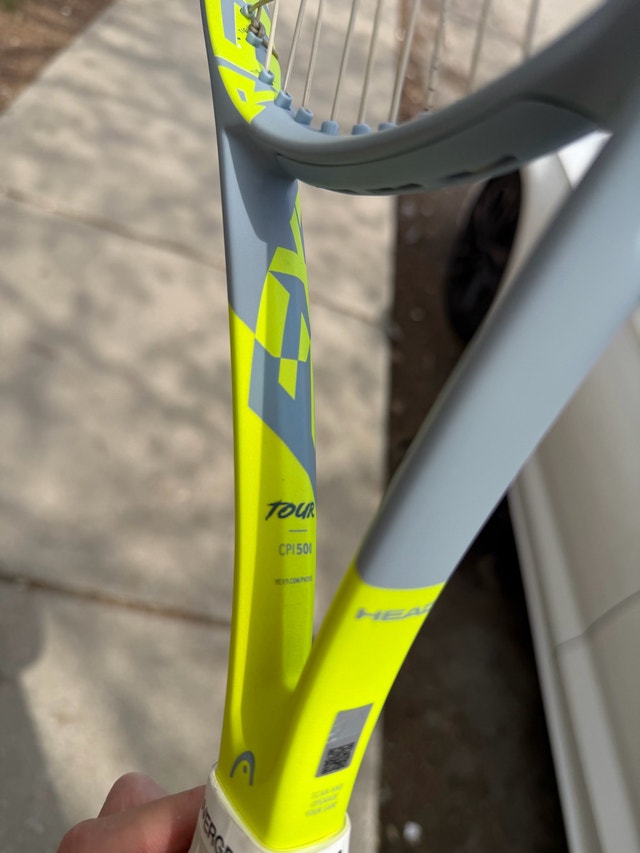Like new Head Extreme Tour Tennis Racquet - photo 2