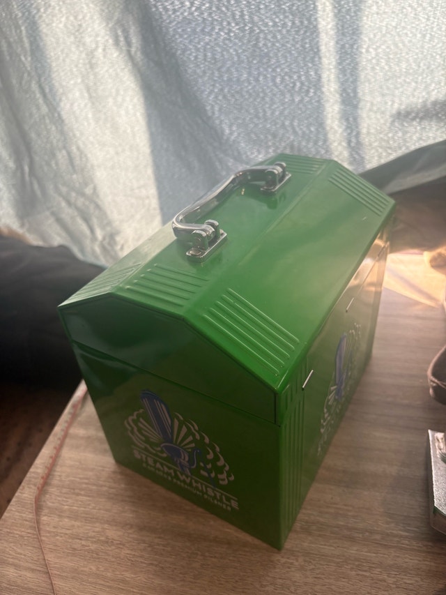 Steam Whistle Lunch Box - photo 2