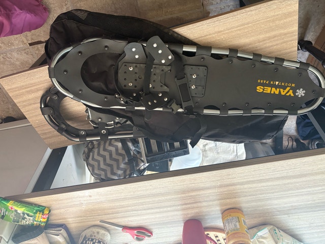 Yanes Snowshoes - photo 2