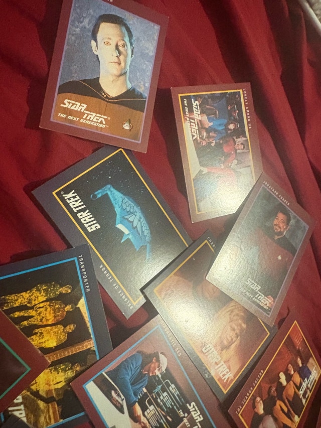 53 Star Trek Cards - photo 4