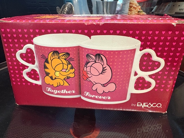 Enesco Garfield Mugs