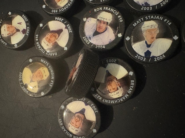 Leafs Pucks - photo 2